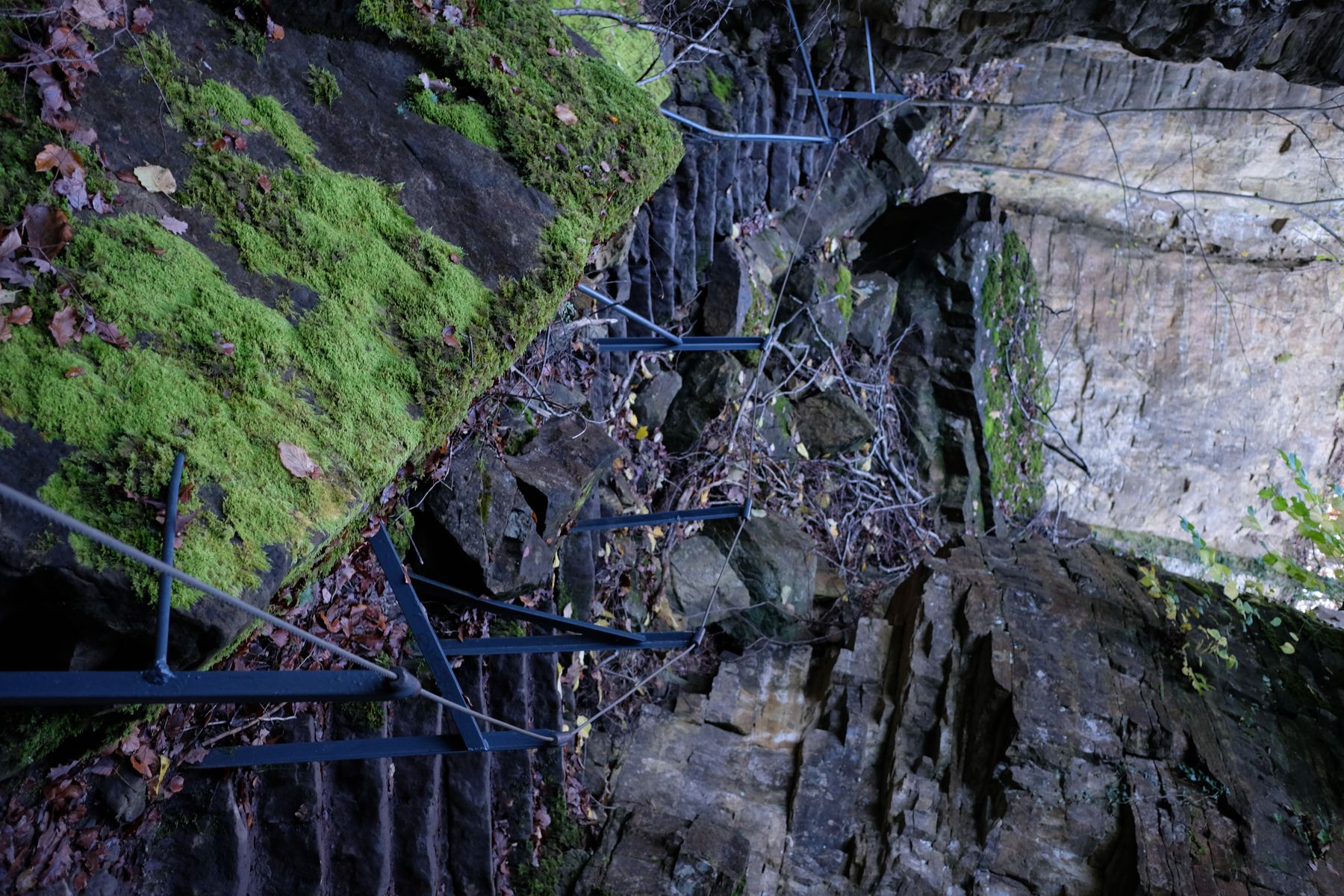 Echternach E1 trail - stairway between stone walls