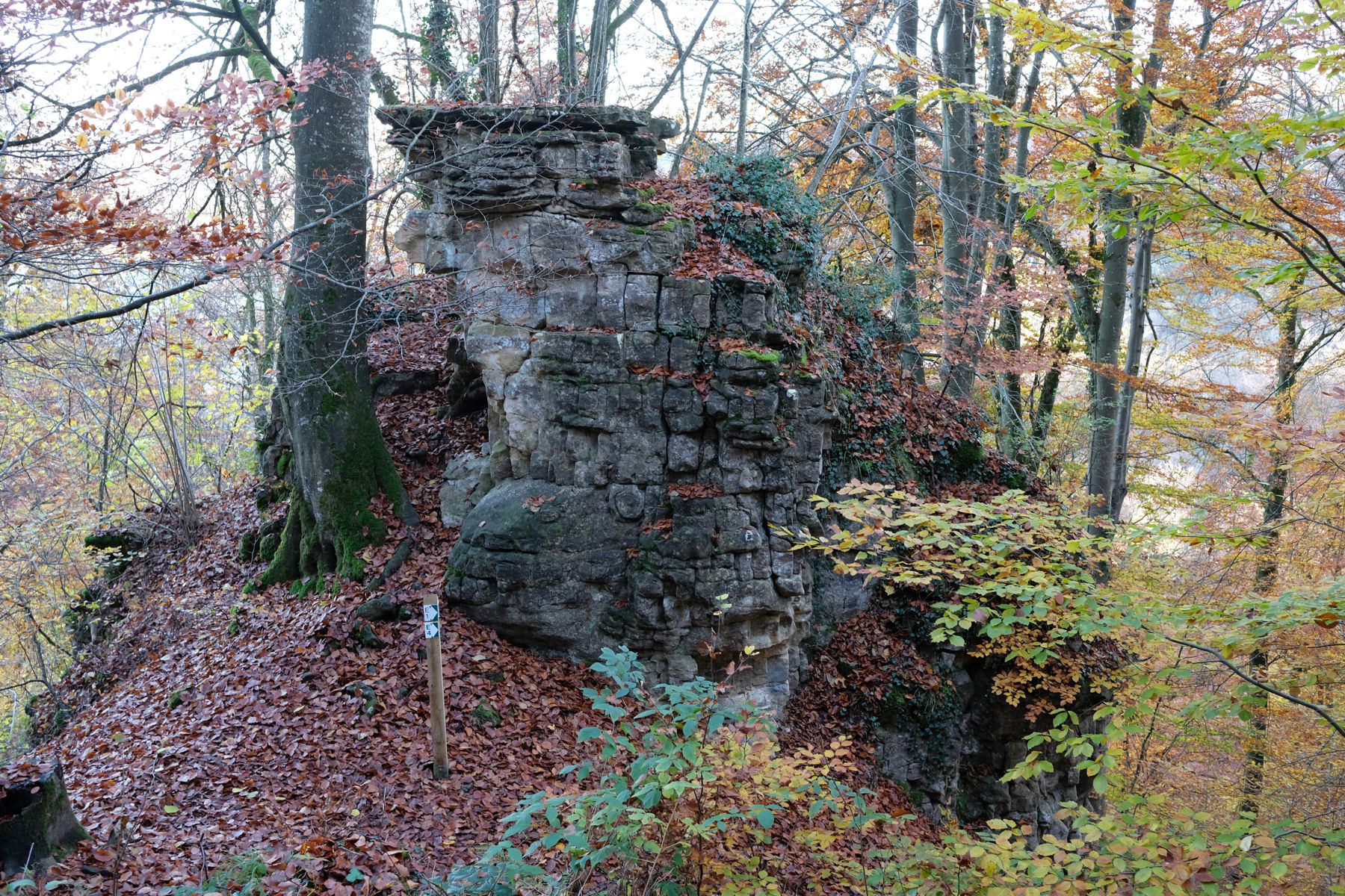 Echternach E1 trail - stone slabs