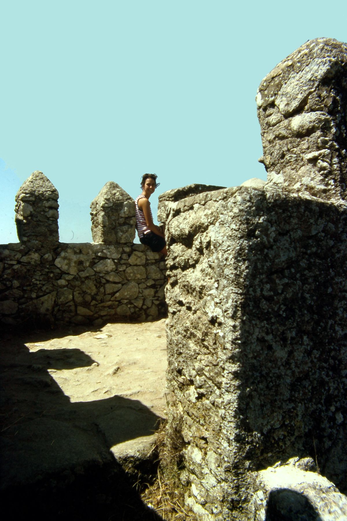 Castelo dos Mouros and friend - 1988.